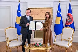 Albin Kurti propozohet për mandatar për formimin e qeverisë së re Albin Kurti propozohet për mandatar për formimin e qeverisë së re