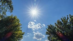 Nxehtë gjatë ditës, temperaturat shkojnë deri në 34°C Nxehtë gjatë ditës, temperaturat shkojnë deri në 34°C