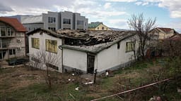 Ekspertët e ndërtimit urbanistik konstatuan se “Pulse” në Koçan ishte shndërruar ilegalisht në diskotekë Ekspertët e ndërtimit urbanistik konstatuan se “Pulse” në Koçan ishte shndërruar ilegalisht në diskotekë