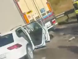 Aksidenti i rëndë në autostradën “Ibrahim Rugova”, shtatë persona të lënduar Aksidenti i rëndë në autostradën “Ibrahim Rugova”, shtatë persona të lënduar