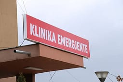 377 persona kërkojnë ndihmë emergjente brenda 24 orëve në QKUK 377 persona kërkojnë ndihmë emergjente brenda 24 orëve në QKUK