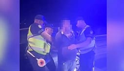 Lushnje: Kapet një orë pas ngjarjes i dyshuari për vrasjen e nënës dhe plagosjen e babait Lushnje: Kapet një orë pas ngjarjes i dyshuari për vrasjen e nënës dhe plagosjen e babait