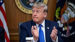 Trump e “shkund” tregun e naftës, arrin marrëveshje historike me Venezuelën për mbi 65 miliardë fuçi Trump e “shkund” tregun e naftës, arrin marrëveshje historike me Venezuelën për mbi 65 miliardë fuçi