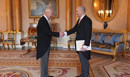 “Mos targetoni shqiptarët”, ambasadori shqiptar kritika të djathtës britanike “Mos targetoni shqiptarët”, ambasadori shqiptar kritika të djathtës britanike