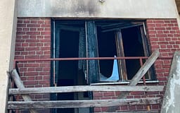 E rikthyer pas 28 vjetësh në Zveçan, digjet një pjesë e shtëpisë së familjes Berisha E rikthyer pas 28 vjetësh në Zveçan, digjet një pjesë e shtëpisë së familjes Berisha
