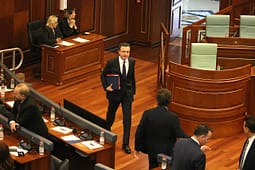 Vendimi i Kushtetueses, afatet për Qeverinë e Presidentin rrjedhin pas afatit 30 ditor për konstituim edhe pa u bërë Kuvendi Vendimi i Kushtetueses, afatet për Qeverinë e Presidentin rrjedhin pas afatit 30 ditor për konstituim edhe pa u bërë Kuvendi