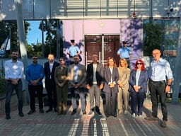 Hoxhaj para Qeverisë: PDK nuk zbrapset, liroje zyrën o deputet uzurpator Hoxhaj para Qeverisë: PDK nuk zbrapset, liroje zyrën o deputet uzurpator