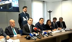 Operacioni i përbashkët me Antimafien Italiane, kreu i SPAK: Janë sekuestruar 1 mln euro, biznese e llogari bankare Operacioni i përbashkët me Antimafien Italiane, kreu i SPAK: Janë sekuestruar 1 mln euro, biznese e llogari bankare