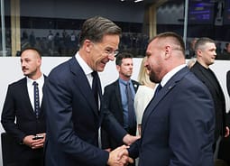 Maqedonci në Bruksel: Kosova riafirmon mbështetjen për Ukrainën dhe bashkëpunimin me NATO-n Maqedonci në Bruksel: Kosova riafirmon mbështetjen për Ukrainën dhe bashkëpunimin me NATO-n