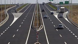 Të dielën në autostrada të Kosovës s’ka kufizim të qarkullimit të automjeteve me mbi 20 tonë Të dielën në autostrada të Kosovës s’ka kufizim të qarkullimit të automjeteve me mbi 20 tonë