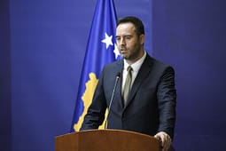 Konjufca i përgjigjet Zelenskyt: Kosova e mbështeti Ukrainën e Serbia nuk iu bashkua sanksioneve ndaj Rusisë Konjufca i përgjigjet Zelenskyt: Kosova e mbështeti Ukrainën e Serbia nuk iu bashkua sanksioneve ndaj Rusisë