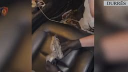 Trafikonin armë zjarri nga Kosova në Shqipëri, policia shqiptare arreston dy persona, njëra banore e Prizrenit Trafikonin armë zjarri nga Kosova në Shqipëri, policia shqiptare arreston dy persona, njëra banore e Prizrenit