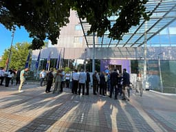 PDK e AAK kërkojnë zhbllokimin e institucioneve: Adresa e bllokadës është Albin Kurti PDK e AAK kërkojnë zhbllokimin e institucioneve: Adresa e bllokadës është Albin Kurti