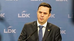 Fjalët e Abdixhikut pas rikonfirmimit në krye të LDK: Jam i lumtur, falënderoj delegatët mbështetës dhe ata që mendojnë ndryshe Fjalët e Abdixhikut pas rikonfirmimit në krye të LDK: Jam i lumtur, falënderoj delegatët mbështetës dhe ata që mendojnë ndryshe