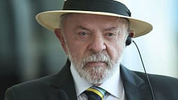 Presidenti i Brazilit konfirmon se dy zyrtarëve të qeverisë amerikane iu refuzuan vizat për shkak të frikës nga ndërhyrja në zgjedhje Presidenti i Brazilit konfirmon se dy zyrtarëve të qeverisë amerikane iu refuzuan vizat për shkak të frikës nga ndërhyrja në zgjedhje