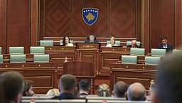“Situatë e paprecedentë dhe e rrezikshme”, ekspertët paralajmërojnë pasoja nëse nuk zgjidhet presidenti “Situatë e paprecedentë dhe e rrezikshme”, ekspertët paralajmërojnë pasoja nëse nuk zgjidhet presidenti