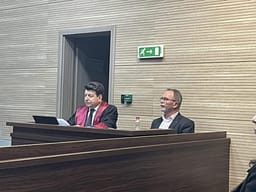 Dëshmitarët deklarojnë se s’kanë njohuri nëse Nagip Krasniqi ka përfituar e as që i është shkaktuar ndonjë dëm buxhetit të Kosovës Dëshmitarët deklarojnë se s’kanë njohuri nëse Nagip Krasniqi ka përfituar e as që i është shkaktuar ndonjë dëm buxhetit të Kosovës
