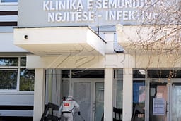 Rasti me malarie në Kosovë, infektologu jep këshilla për qytetarët që udhëtojnë Rasti me malarie në Kosovë, infektologu jep këshilla për qytetarët që udhëtojnë