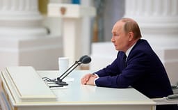 Mobilizim i ri rus: Putini nënshkruan dekretin për shtimin e 15.500 trupave në ushtri Mobilizim i ri rus: Putini nënshkruan dekretin për shtimin e 15.500 trupave në ushtri