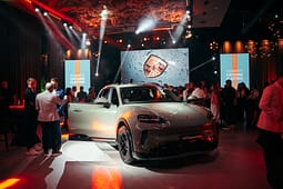 Revolucion elektrik në Shkup: Porsche Maqedoni lanson Porsche Cayenne Electric të ri tërësisht elektrik Revolucion elektrik në Shkup: Porsche Maqedoni lanson Porsche Cayenne Electric të ri tërësisht elektrik