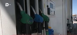 Nafta rritet për 3 cent, arrin në 1.70 euro për litër Nafta rritet për 3 cent, arrin në 1.70 euro për litër