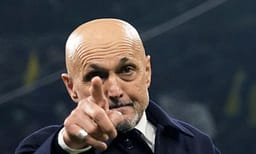 Juventusi njofton transferimin e sulmuesit nga Premierliga Juventusi njofton transferimin e sulmuesit nga Premierliga