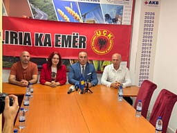 AKB i bashkohet marshit të 12 shtatorit, fton bizneset dhe qytetarët në Prishtinë AKB i bashkohet marshit të 12 shtatorit, fton bizneset dhe qytetarët në Prishtinë