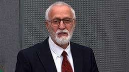 Krasniqi flet nga Haga: Pavarësisht burgut, jam i qetë sepse kam kryer detyrën ndaj atdheut Krasniqi flet nga Haga: Pavarësisht burgut, jam i qetë sepse kam kryer detyrën ndaj atdheut