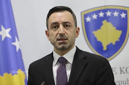 Basha: Kryeministri i fton për diskutim e marrëveshje, këta sulmojnë e ofendojnë – këta që Radoçiqin e pritshin në kryeministri Basha: Kryeministri i fton për diskutim e marrëveshje, këta sulmojnë e ofendojnë – këta që Radoçiqin e pritshin në kryeministri