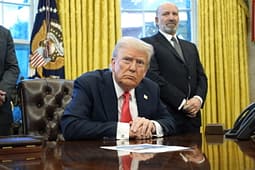 Trump sinjalizon gatishmëri për rikthimin e negociatave me Iranin, ofron lehtësim të sanksioneve Trump sinjalizon gatishmëri për rikthimin e negociatave me Iranin, ofron lehtësim të sanksioneve