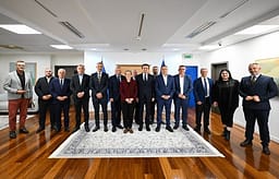 Kurti: Partitë shqiptare të Luginës me listë të përbashkët për zgjedhjet në Serbi Kurti: Partitë shqiptare të Luginës me listë të përbashkët për zgjedhjet në Serbi