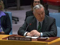 “Ideologjitë që çuan në gjenocid ende kërcënojnë Bosnjën” – Ambasadori i Bosnjës në OKB kritikon Vuçiqin “Ideologjitë që çuan në gjenocid ende kërcënojnë Bosnjën” – Ambasadori i Bosnjës në OKB kritikon Vuçiqin