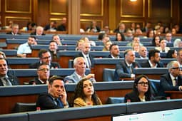 Lutfi Haziri thotë se s’ka më bisedime me VV’në për çështjen e Presidentit pa vendim të Gjykatës Kushtetuese Lutfi Haziri thotë se s’ka më bisedime me VV’në për çështjen e Presidentit pa vendim të Gjykatës Kushtetuese