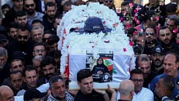 Grupet e të drejtave të njeriut thonë se sulmi izraelit që vrau gazetarin libanez është një krim lufte i dukshëm Grupet e të drejtave të njeriut thonë se sulmi izraelit që vrau gazetarin libanez është një krim lufte i dukshëm