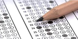 Rreth 5 mijë maturantë i nënshtrohen sot Provimit të Maturës Rreth 5 mijë maturantë i nënshtrohen sot Provimit të Maturës