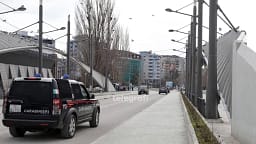 KFOR-i nis kalimin gradual nga ura e Ibrit, Sveçla: Përgjegjësia për sigurinë do t’i kalojë Policisë së Kosovës KFOR-i nis kalimin gradual nga ura e Ibrit, Sveçla: Përgjegjësia për sigurinë do t’i kalojë Policisë së Kosovës