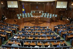 Sot vazhdimi i seancës konstituive, a do të përmbyllet konstituimi i Kuvendit? Sot vazhdimi i seancës konstituive, a do të përmbyllet konstituimi i Kuvendit?