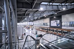 Kosovari kapet me patentë shofer të falsifikuar në Aeroportin e Prishtinës Kosovari kapet me patentë shofer të falsifikuar në Aeroportin e Prishtinës