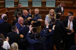 Aksioni me vezë ndaj Kurtit, Kadrijaj: Ndjeva obligim moral dhe patriotik me thy akullin e opozitës Aksioni me vezë ndaj Kurtit, Kadrijaj: Ndjeva obligim moral dhe patriotik me thy akullin e opozitës