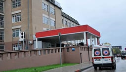 QKUK trajtoi 75 raste të të lënduarve nga aksidentet në fundjavë QKUK trajtoi 75 raste të të lënduarve nga aksidentet në fundjavë