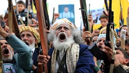 Ligjvënësit amerikanë shqyrtojnë lidhjet e Rusisë dhe Kinës me rebelët Huthi Ligjvënësit amerikanë shqyrtojnë lidhjet e Rusisë dhe Kinës me rebelët Huthi