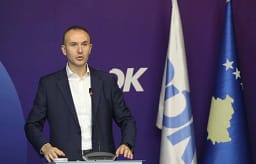 Mustafa: Albin Kurti e ka marrë peng Kosovën Mustafa: Albin Kurti e ka marrë peng Kosovën
