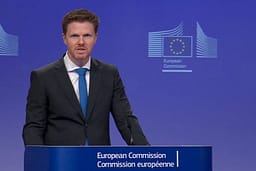 BE nuk komenton nismën e PDK-së, thotë se mbështetja për Specialen mbetet e pandryshuar BE nuk komenton nismën e PDK-së, thotë se mbështetja për Specialen mbetet e pandryshuar
