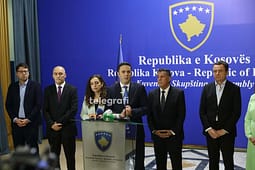 Zyrtarizohet marrëveshja LVV-LDK, Bekim Sejdiu propozohet për president Zyrtarizohet marrëveshja LVV-LDK, Bekim Sejdiu propozohet për president
