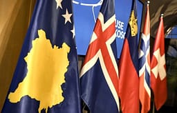 Marrëveshja e Tregtisë së Lirë EFTA-Kosova hyn në fuqi nga 1 tetori, ambasada zvicerane: Do krijojë mundësi të reja për bizneset Marrëveshja e Tregtisë së Lirë EFTA-Kosova hyn në fuqi nga 1 tetori, ambasada zvicerane: Do krijojë mundësi të reja për bizneset