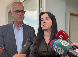 Fejza flet nga Spitali i Mitrovicës: Ju siguroj se sulmi ndodhi pa asnjë provokim dhe reagim prej anës tonë Fejza flet nga Spitali i Mitrovicës: Ju siguroj se sulmi ndodhi pa asnjë provokim dhe reagim prej anës tonë