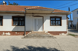 Mbyllet shkolla në fshatin Xhepin të Strugës për shkak të numrit të vogël të nxënësve Mbyllet shkolla në fshatin Xhepin të Strugës për shkak të numrit të vogël të nxënësve