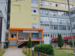 Ulet numri i pacientëve në Gostivar: Rastet mund të lidhen edhe me virozat sezonale Ulet numri i pacientëve në Gostivar: Rastet mund të lidhen edhe me virozat sezonale