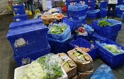 Shtohet varësia nga produktet e huaja ushqimore në Shqipëri, rriten me 16% importet në janar-prill Shtohet varësia nga produktet e huaja ushqimore në Shqipëri, rriten me 16% importet në janar-prill