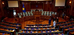 PDK e Aleanca sërish në sallë, kërkojnë konstituimin e Kuvendit PDK e Aleanca sërish në sallë, kërkojnë konstituimin e Kuvendit
